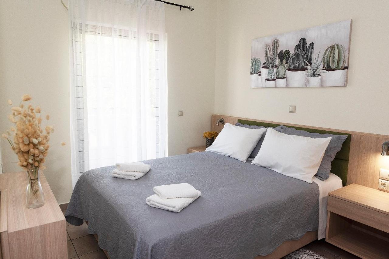 Plumi City Apartments Chania  Exteriör bild